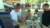 Video zur Auftaktmesse der KIT-Kinder-Uni 2013